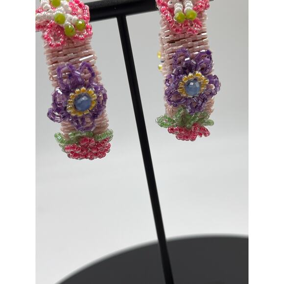 Mignonne Gavigan Designer Pink Lux Summer Beaded Pastel Flower Hoop Earring - Picture 3 of 11
